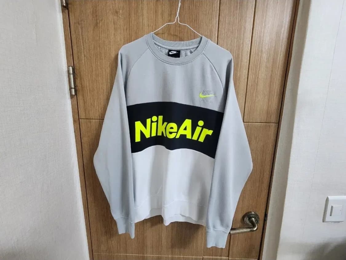 (105)나이키 에어 맨투맨 상품이미지1