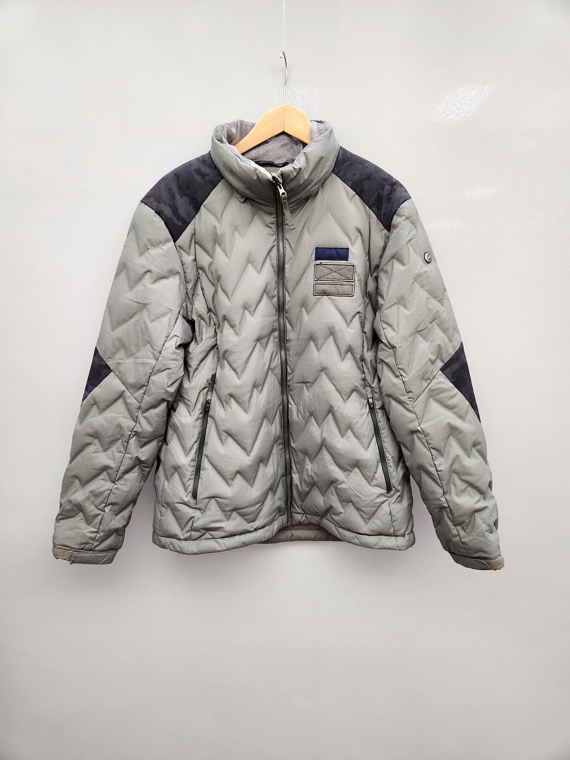 블랙야크 경량패딩 상품이미지1