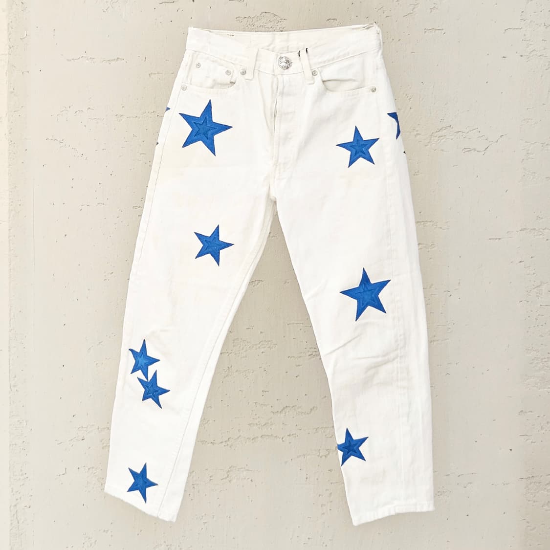 [25] 크롬하츠 스타패치 리바이스 화이트 데님팬츠 B1213C179 상품이미지1