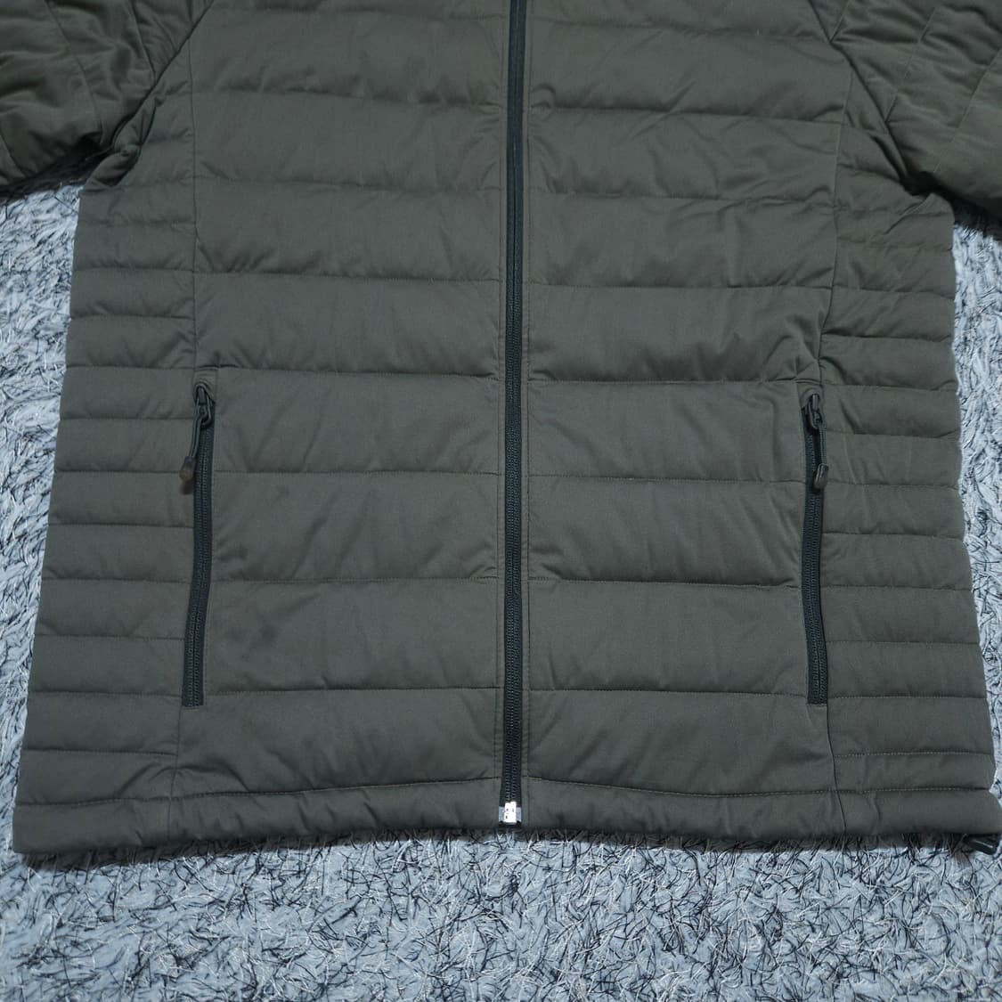 언더아머) XL 남자 카키 스톰 덕다운경량패딩 / 왕눈이샵 상품이미지5