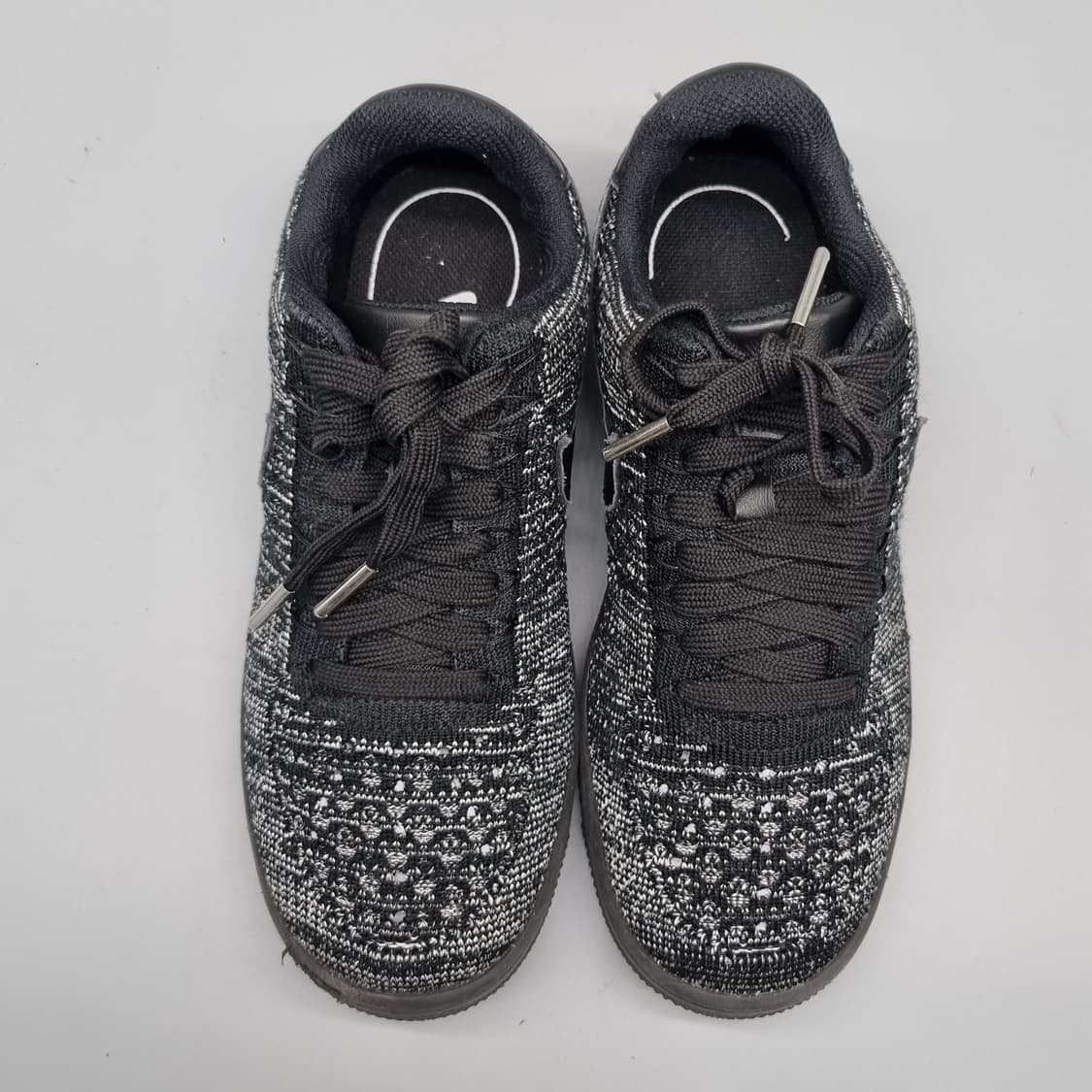 나이키 에어포스 플라이니트 여성운동화235 상품이미지2