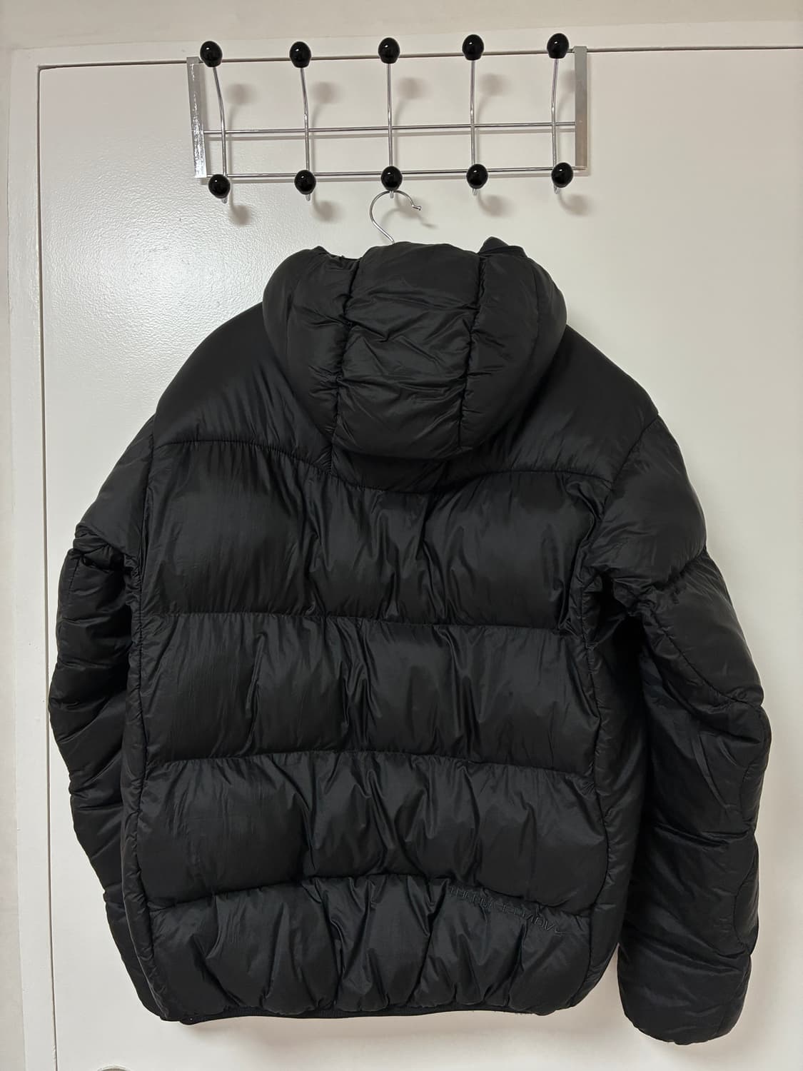 ACG 써마핏 ADV 루나 레이크 퍼퍼 자켓 블랙 - 아시아 상품이미지6