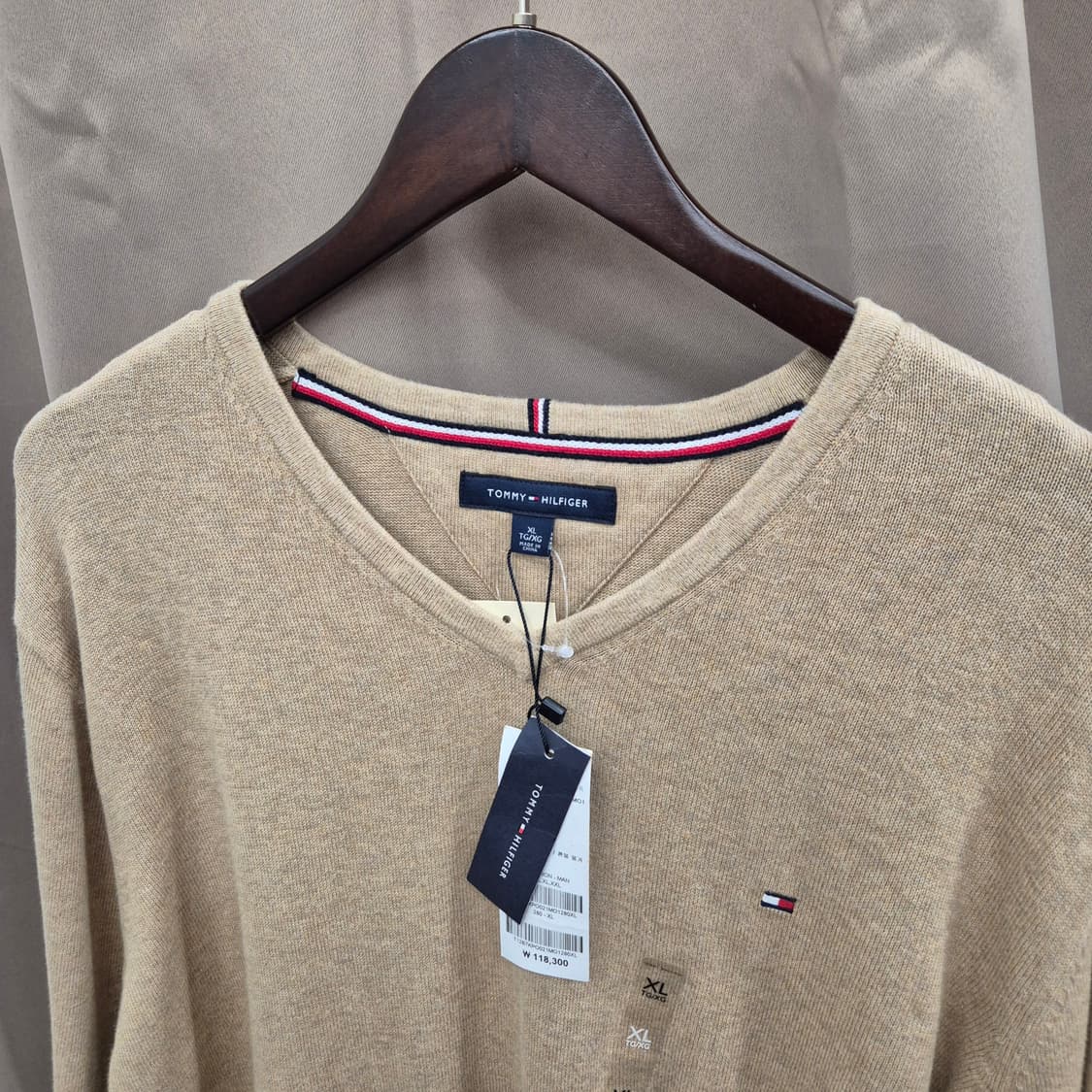 타미힐피거 브이넥 니트 베이지 XL 상품이미지2