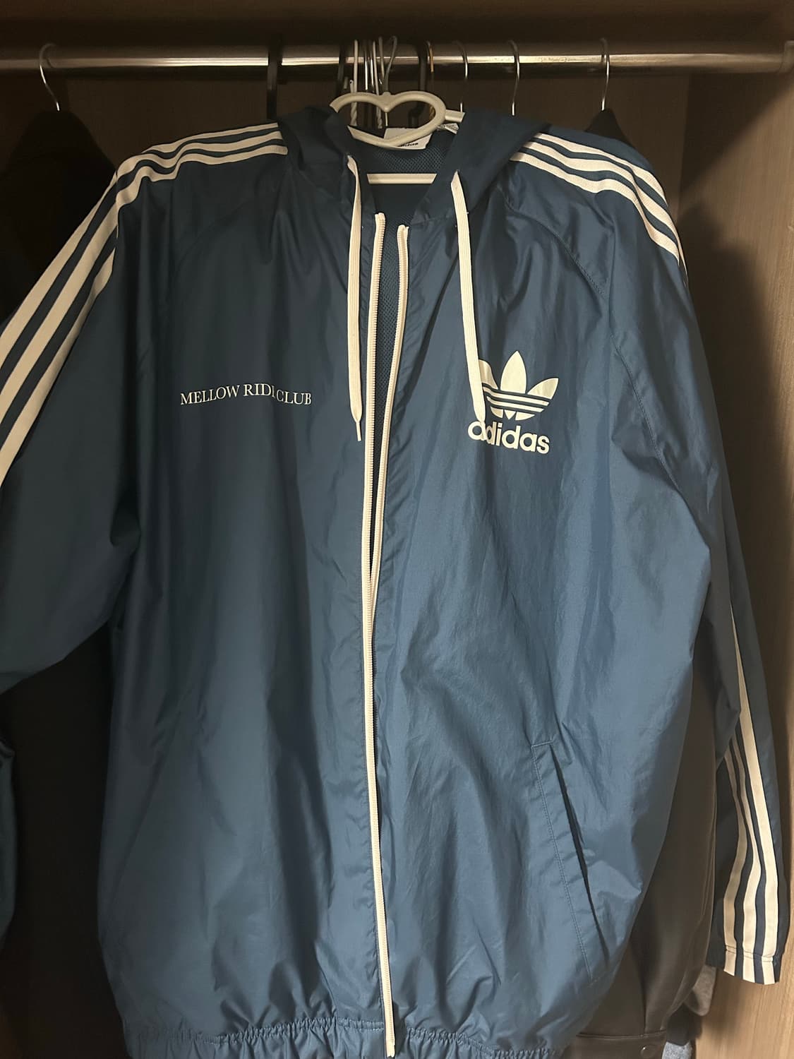 아디다스 멜로우라이드 바람막이 상품이미지1