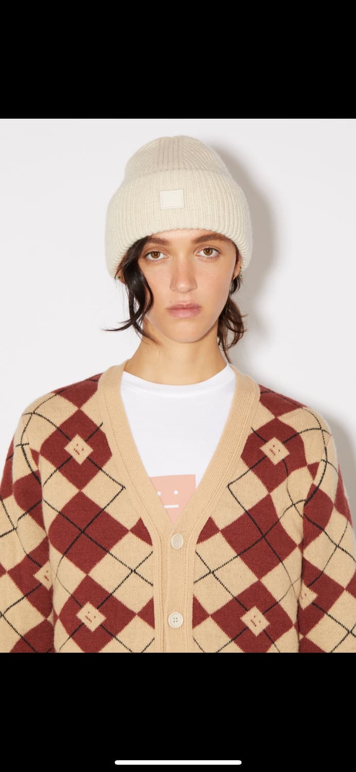 <1회 착용🖤> 아크네스튜디오(AcneStudios) 스몰 페이스 비니 상품이미지7