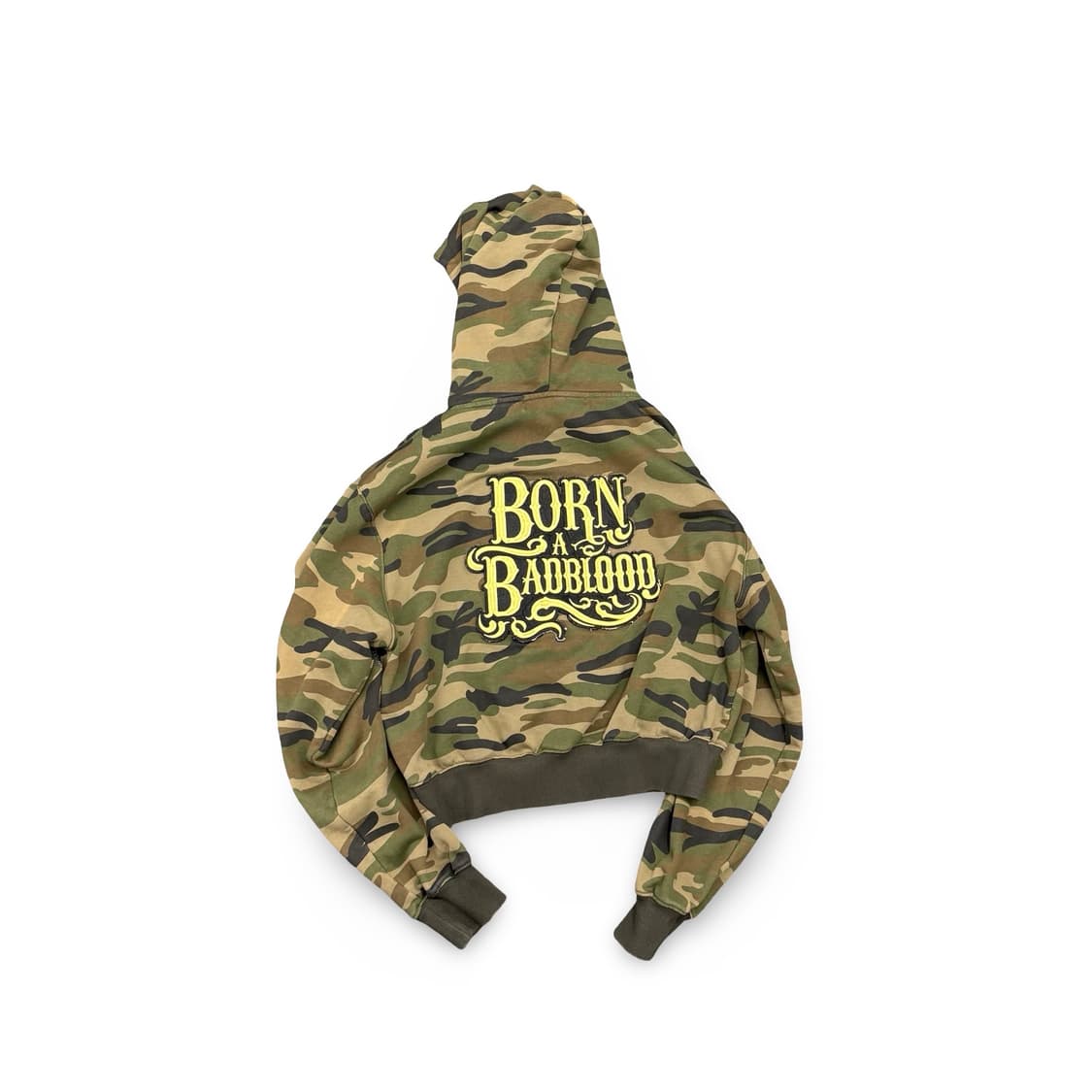 배드블러드 카모 크롭 후드집업 상품이미지2