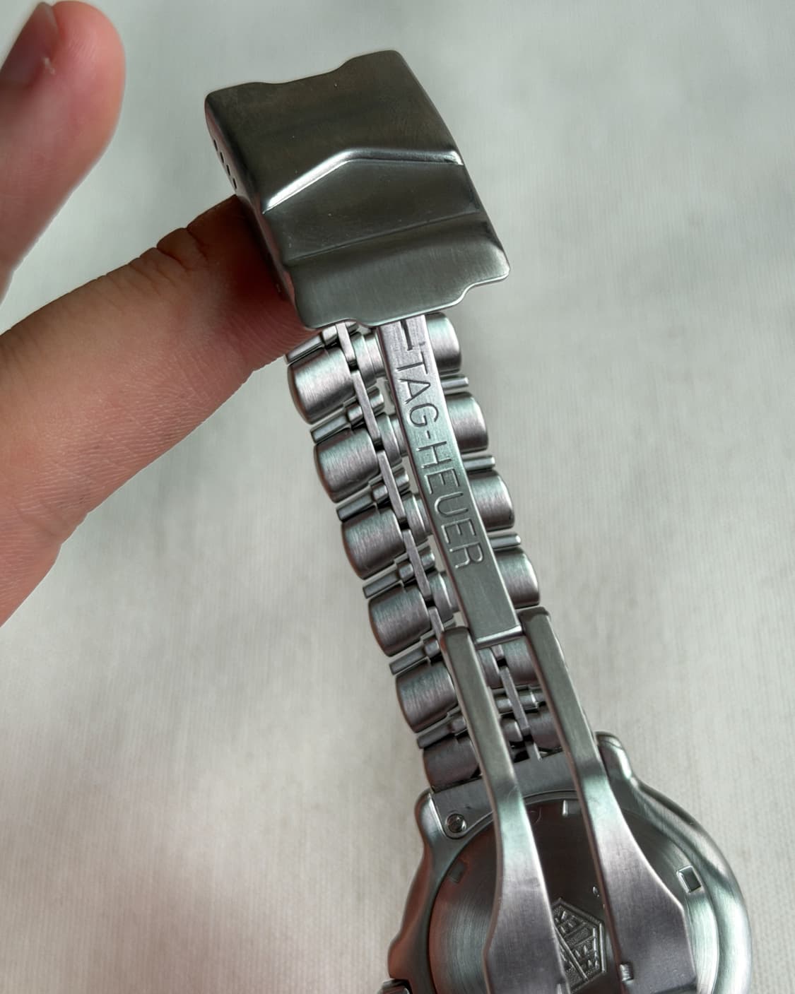 태그호이어6000  그레이 다이얼 36mm 상품이미지7