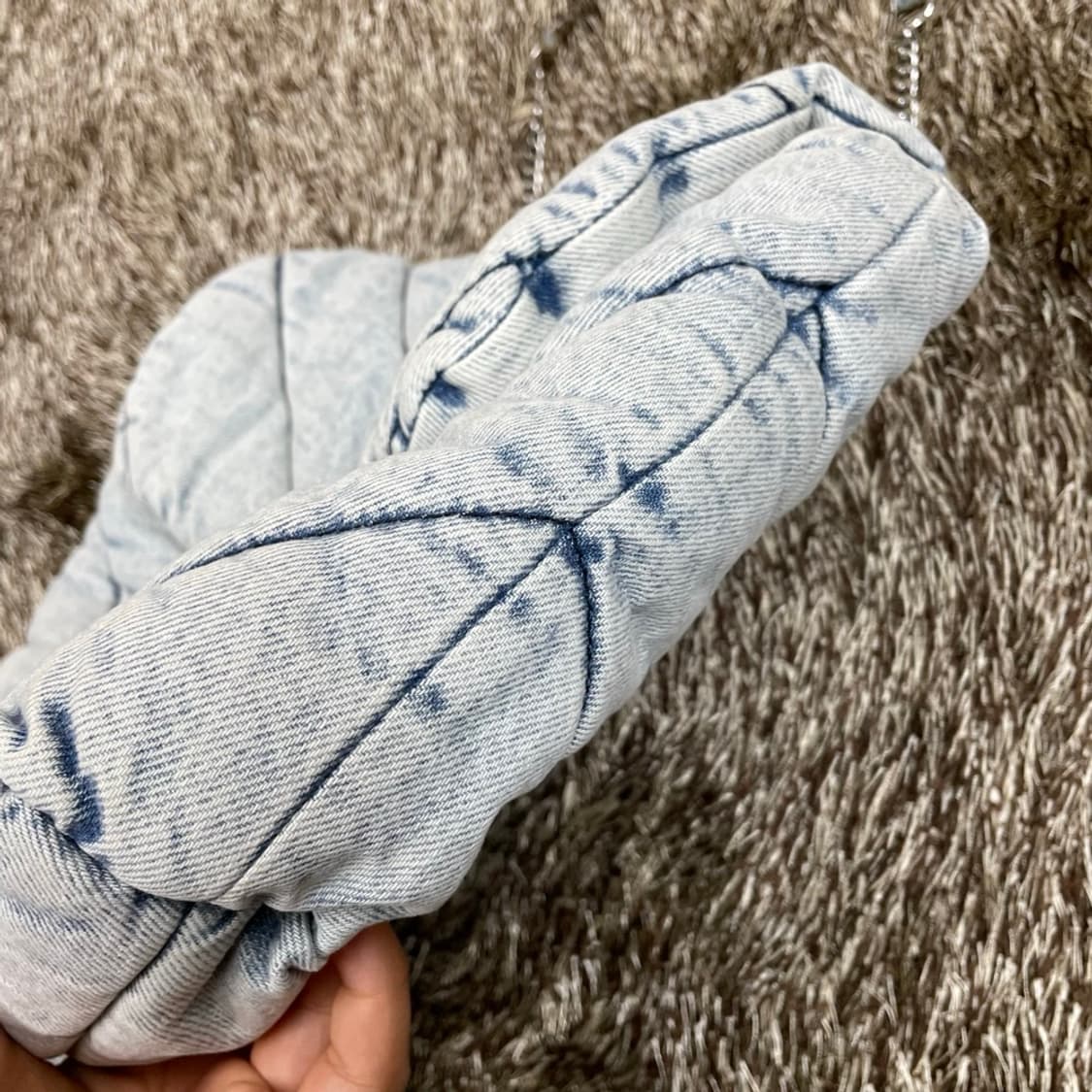 자라 ZARA 연청 데님 퀄팅 숄더백 상품이미지5