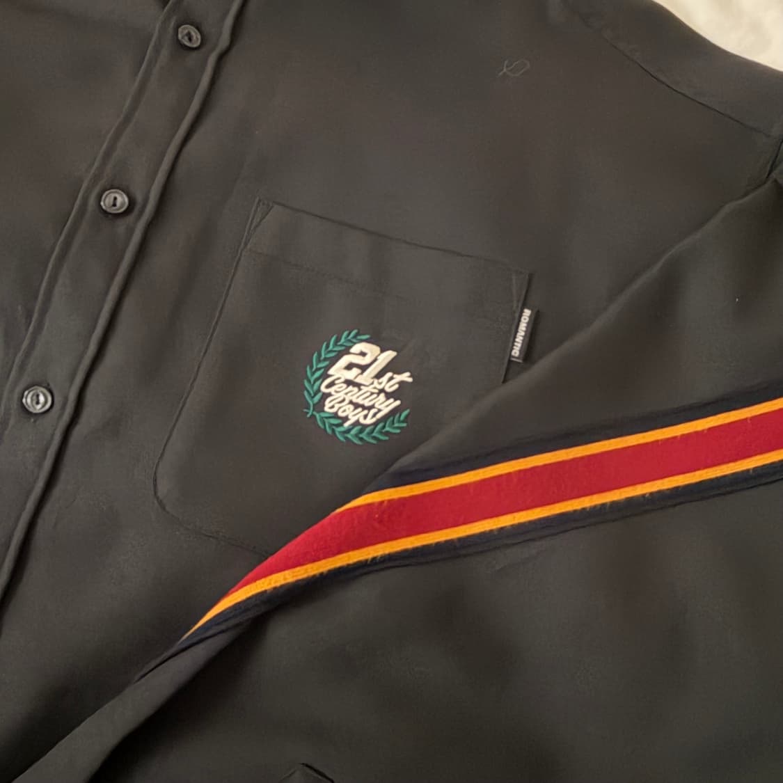 로맨틱크라운 블랙 빈티지 셔츠 상품이미지3