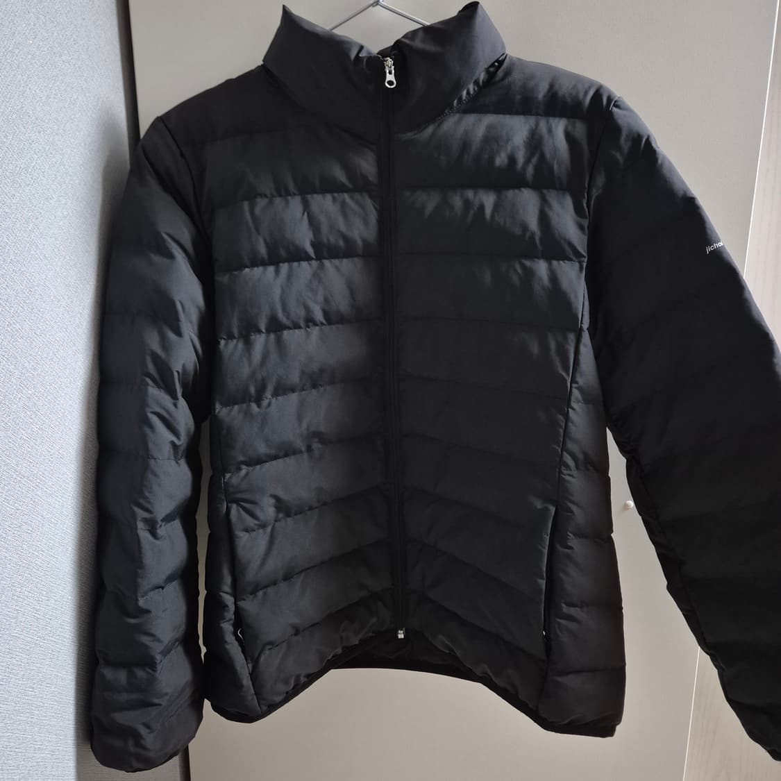 지초이 25-004 경량패딩 상품이미지3