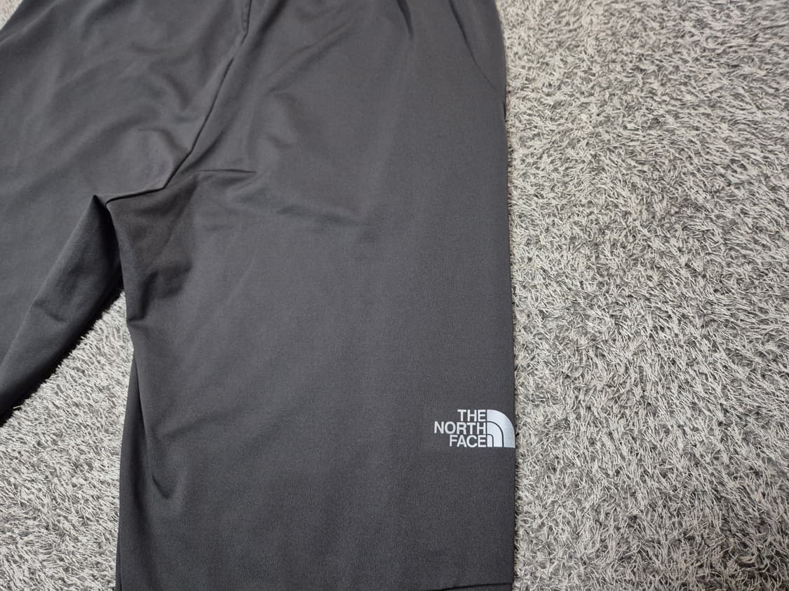 노스페이스 남성 기능성 트랙 팬츠 90(35) 상품이미지4