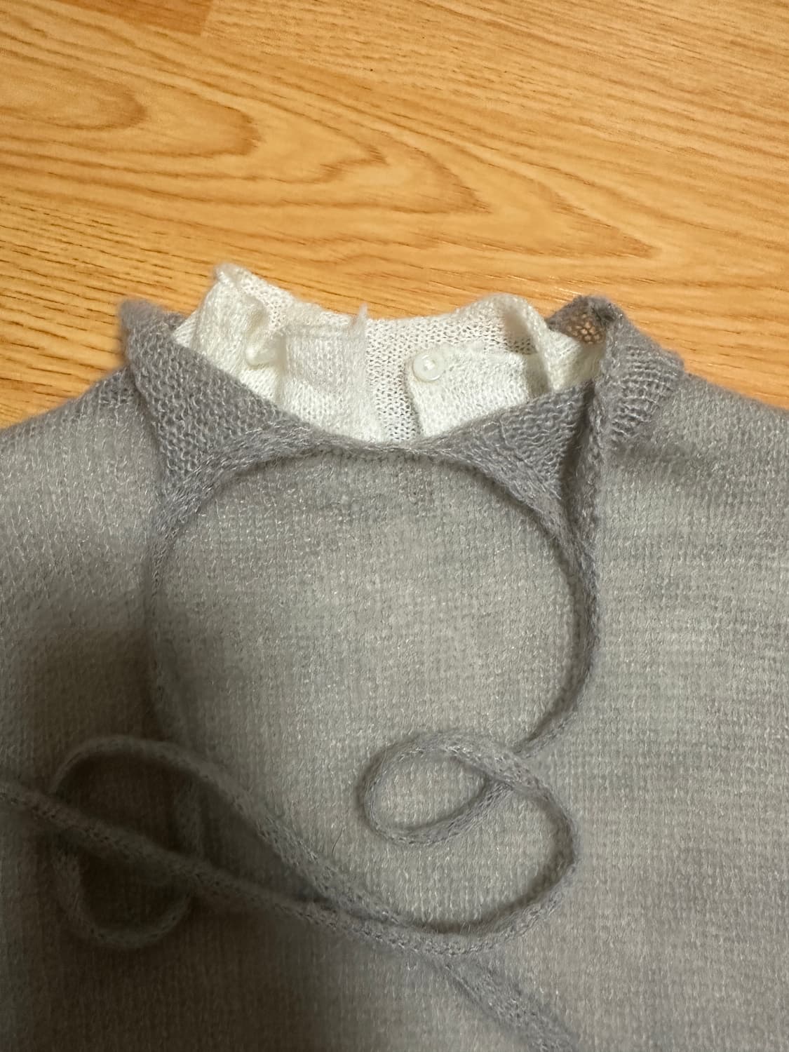 파르티멘토 우먼 모크넥 니트 탑 라이트그레이 상품이미지6