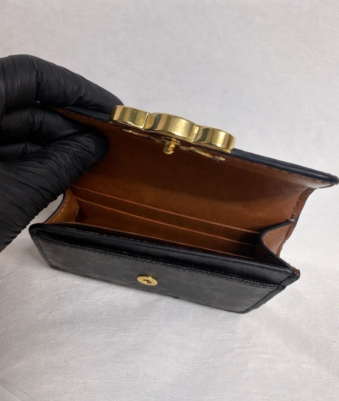 [정품] 셀린느 트리옹프 캔버스 플랩 카드지갑 상품이미지2