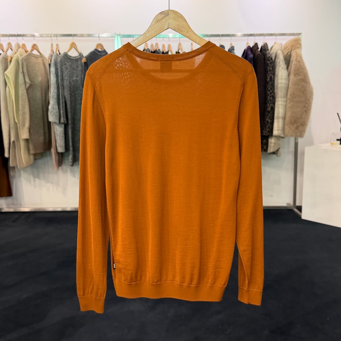 [L] 휴고보스 울100% 니트  상품이미지2