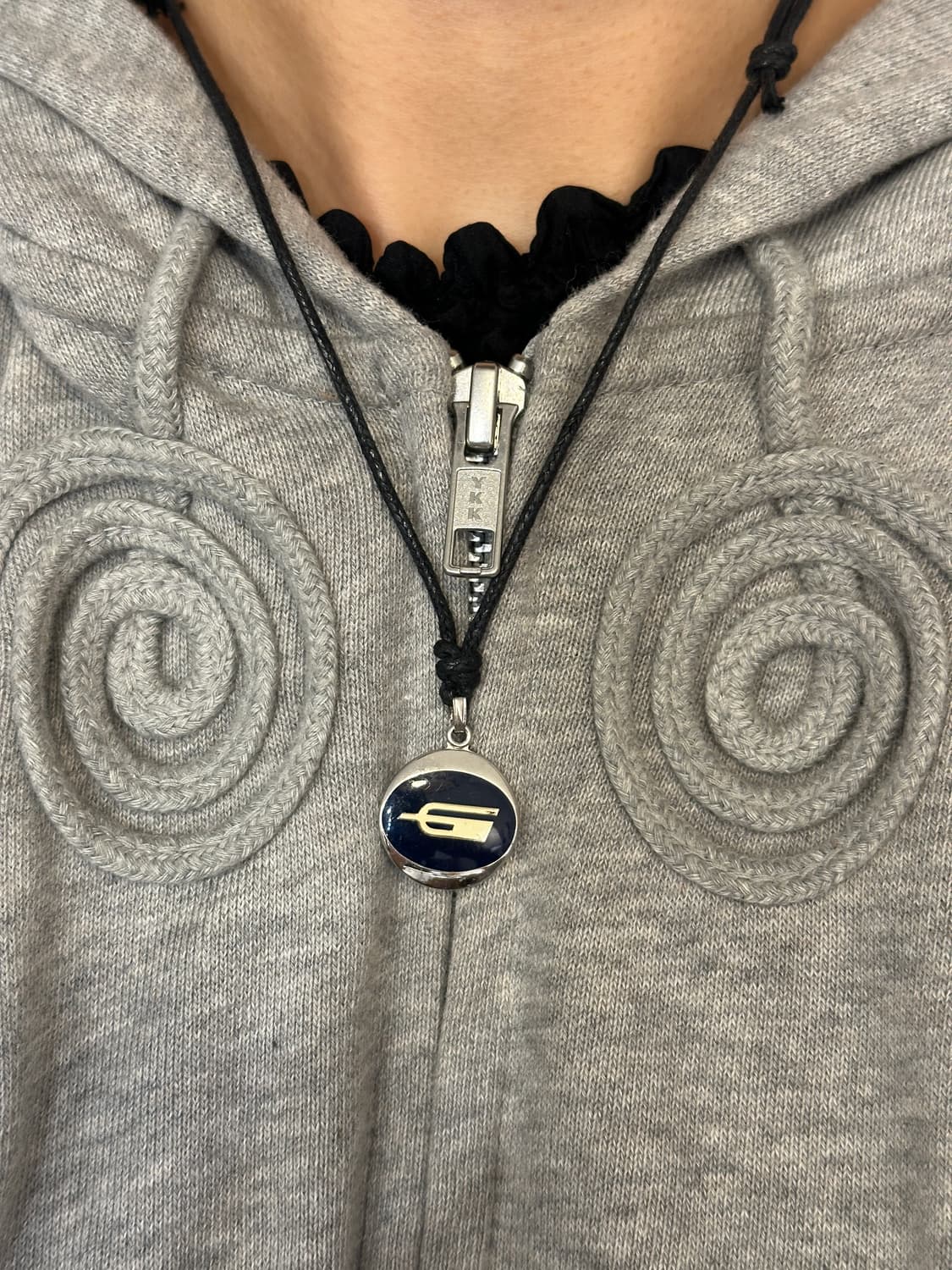 Vintage pendant leather necklace 상품이미지6