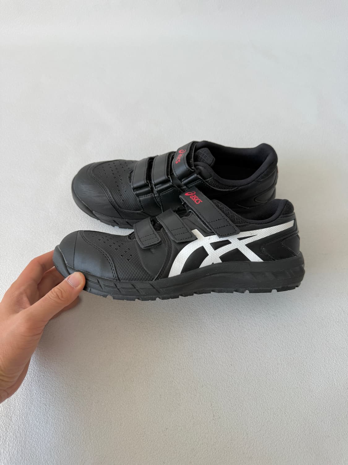 [250]아식스(asics) 벨크로 스니커즈 상품이미지1