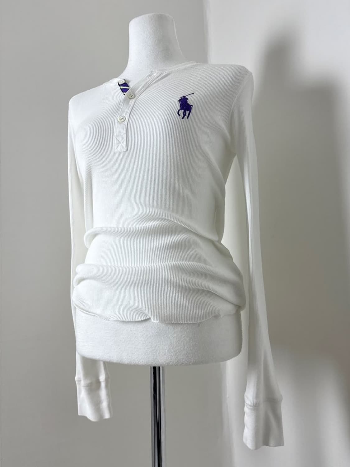 폴로 화이트 롱슬리브 상품이미지2