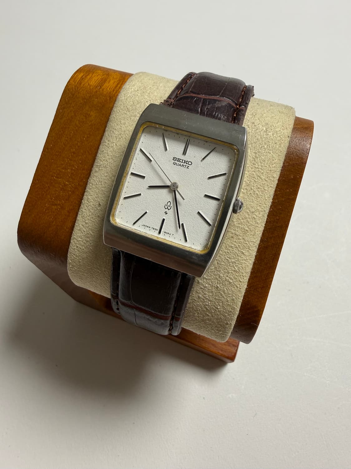 세이코 Seiko 쿼츠 스퀘어 브라운  상품이미지1