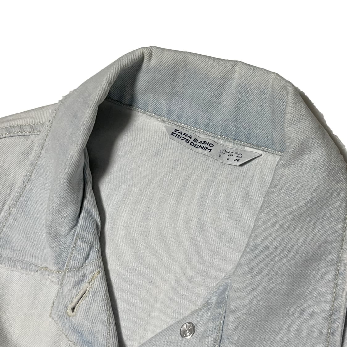 ZARA 자라 베이직 연청 데님 자켓 상품이미지5