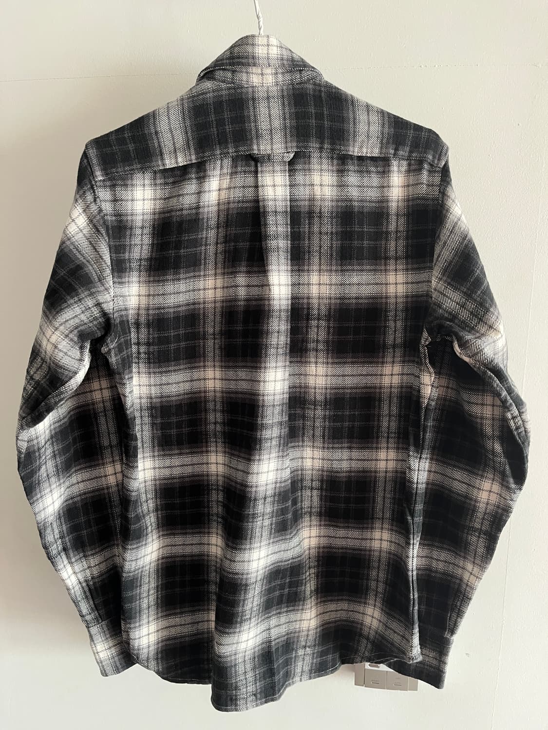 드레익스 블랙 체크 플란넬 워크 셔츠 S사이즈 판매합니다. 상품이미지2