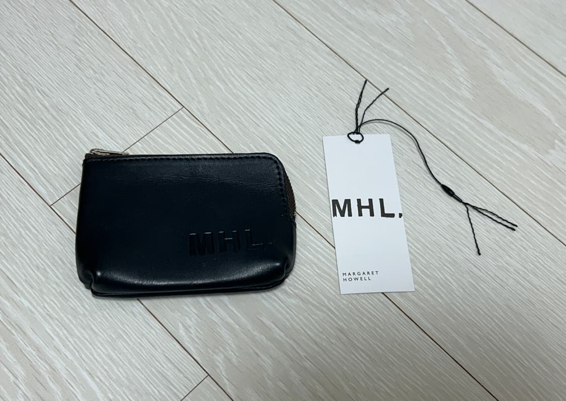 마가렛호웰 MHL 베이직 레더 카드 지갑 블랙 25SS 상품이미지1