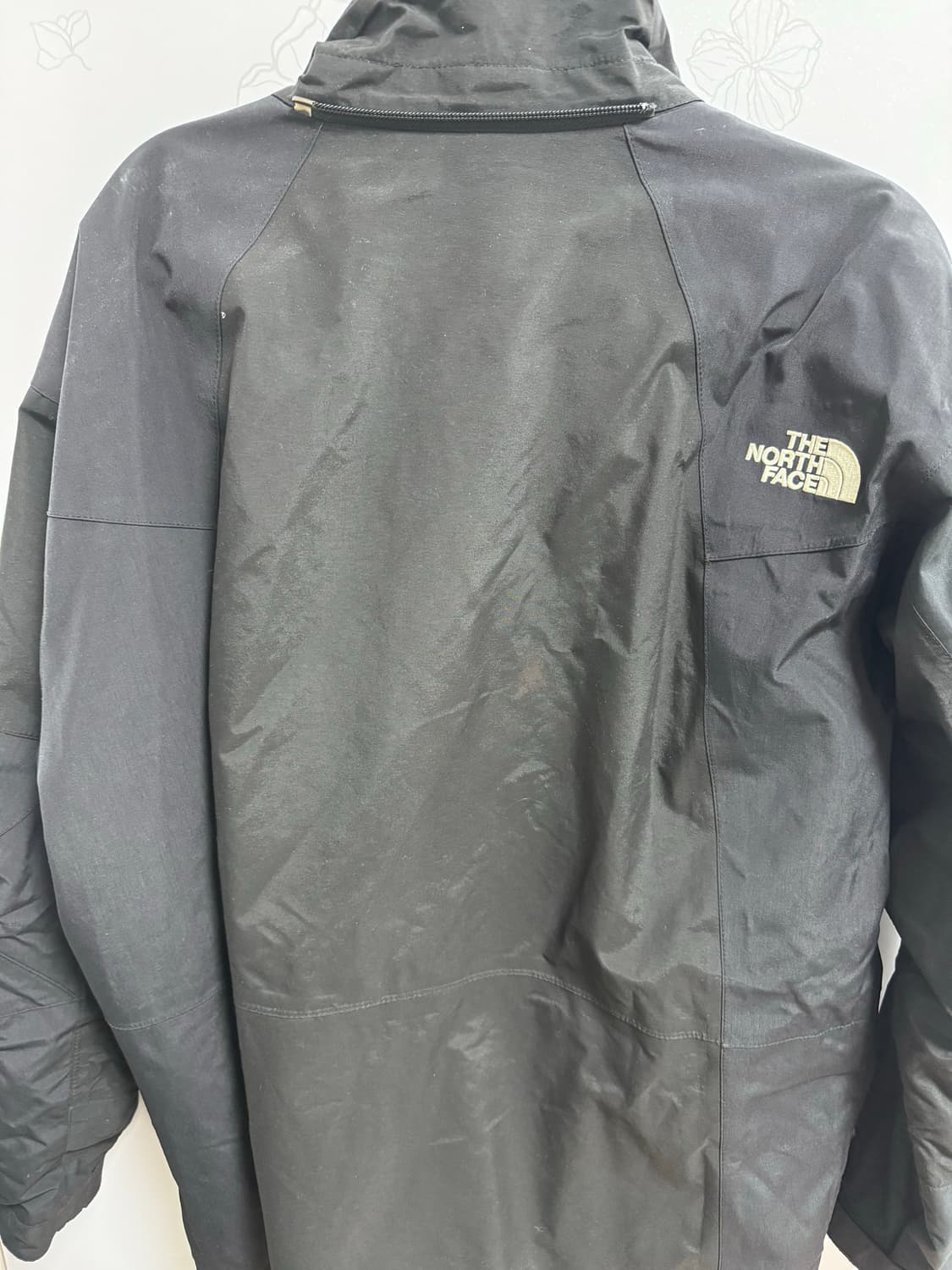 노스페이스 써밋 블랙 바람막이 자켓 (고어텍스 XCR) 상품이미지2