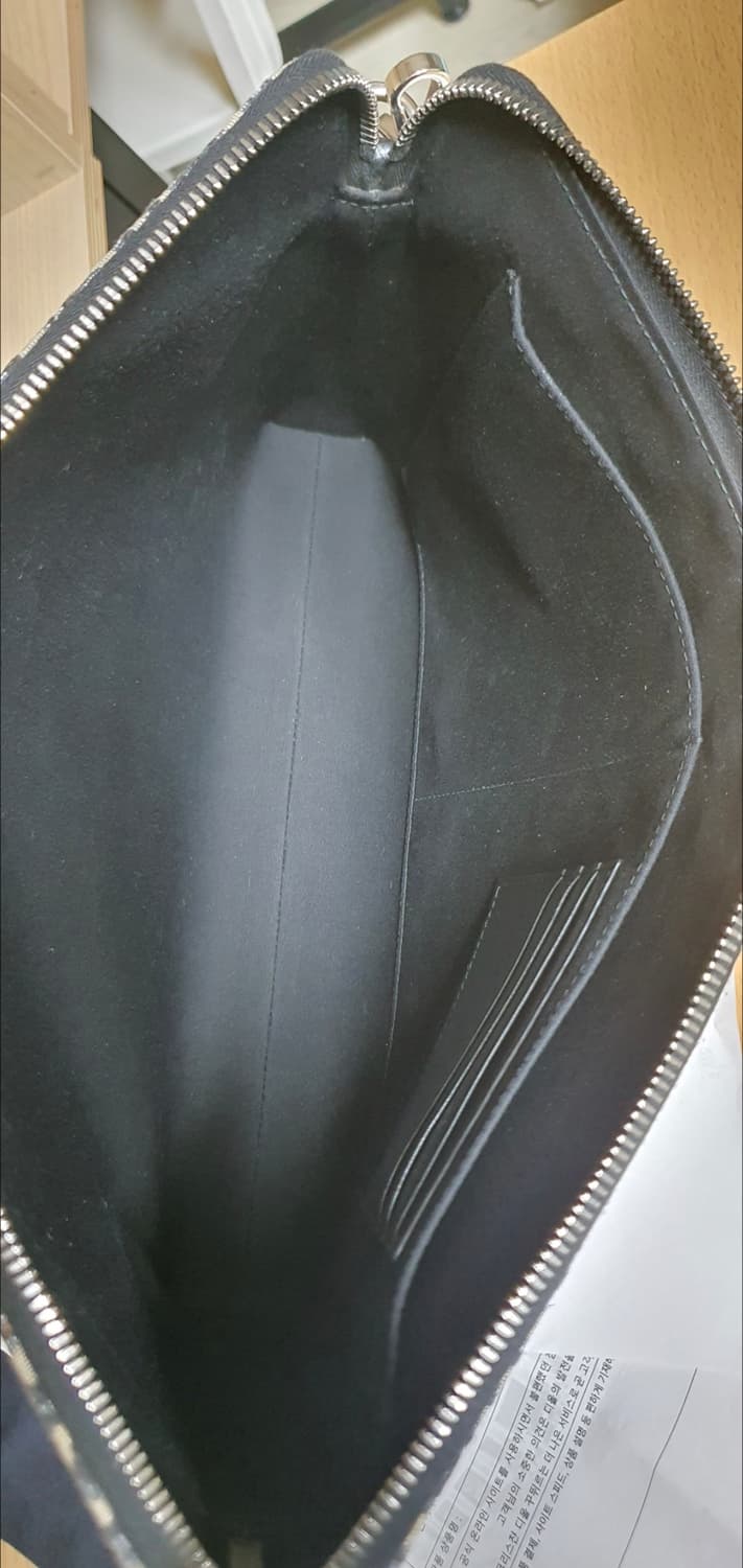 디올 아이패드 A4 파우치백/클러치백 새상품급 정품(영수증O) 상품이미지8