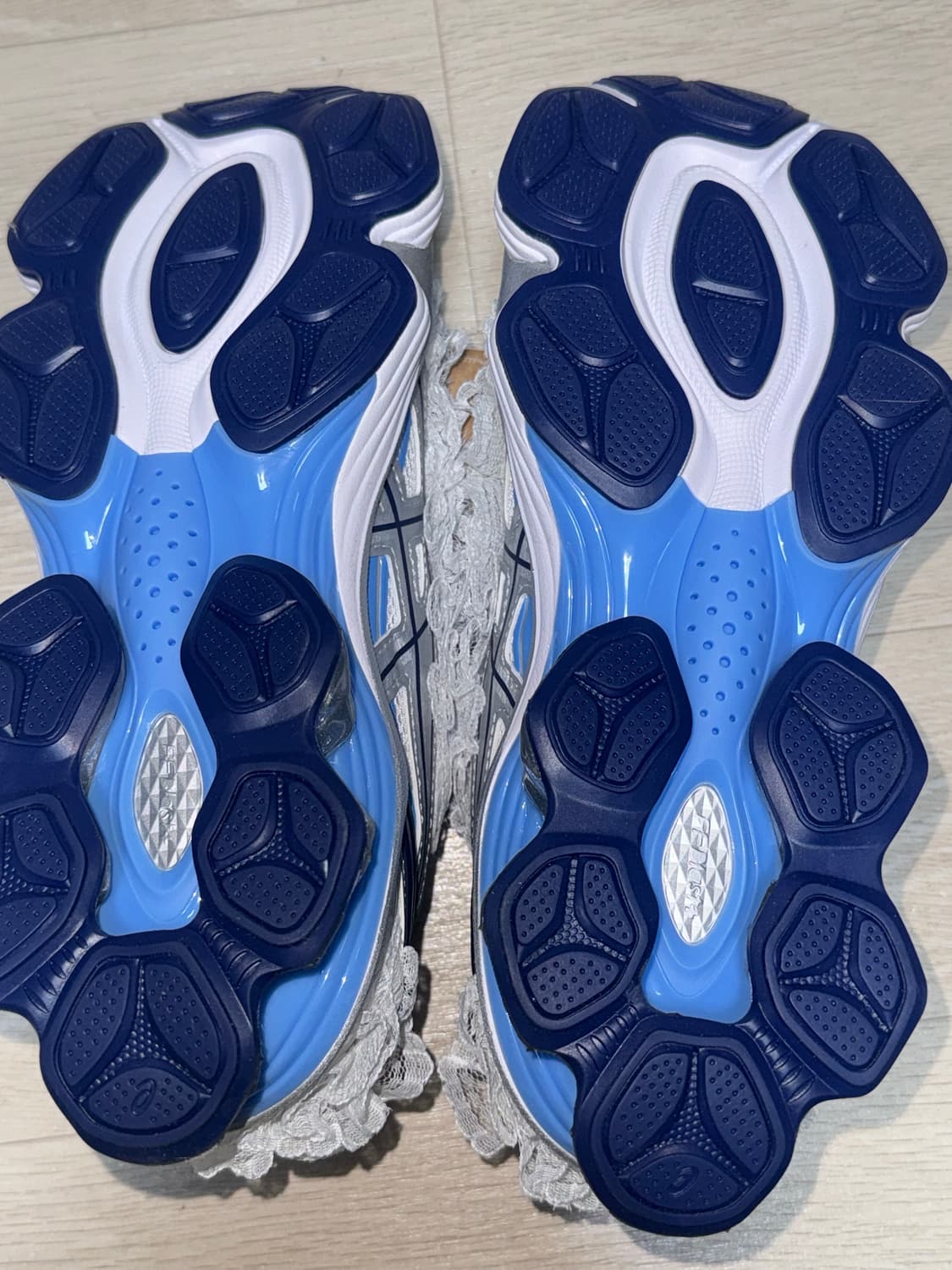 아식스 슈슈통 젤 키네틱 플루언트 235mm 새제품 상품이미지6