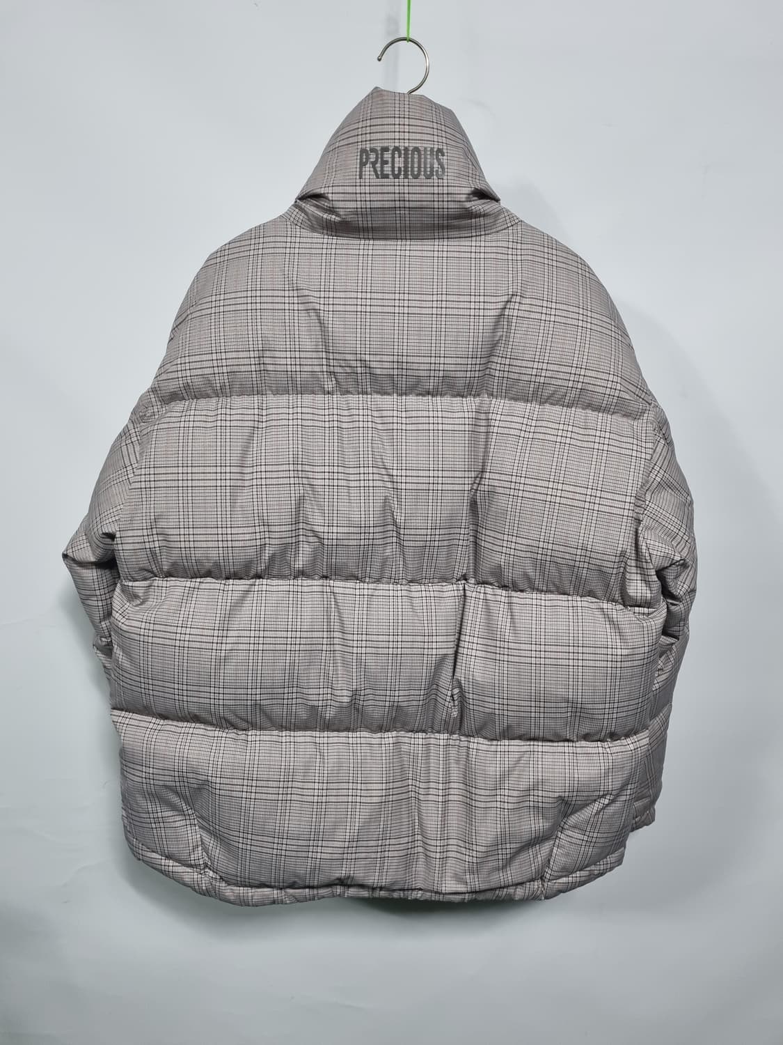 흄(HUM)남성 체크 숏패딩 95사이즈 상품이미지2