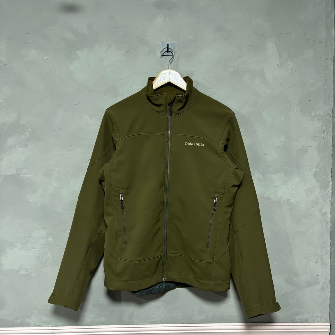 파타고니아 카키 올리브 자켓 상품이미지1
