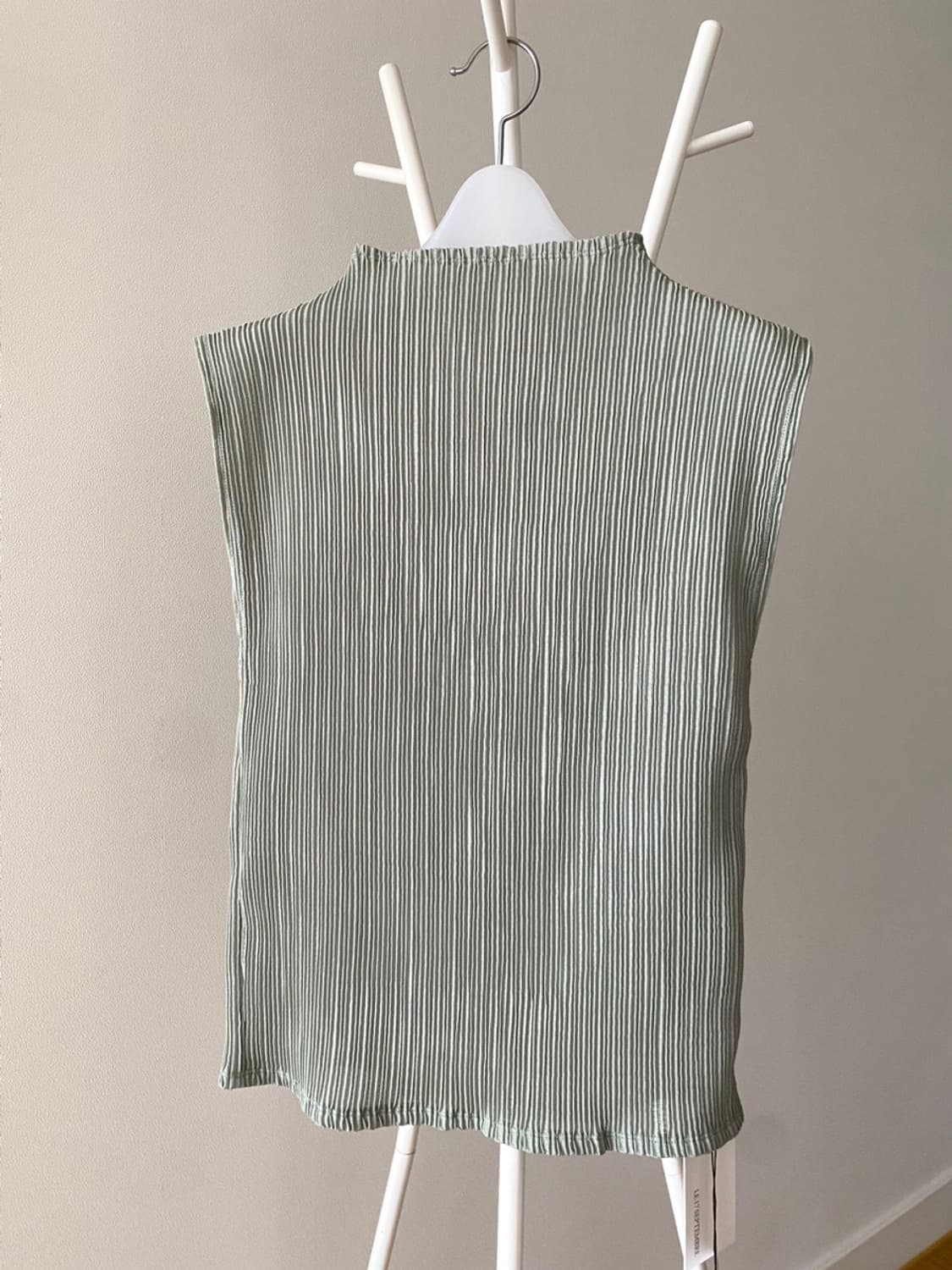 Le917 링클 플리츠 탑 카키 상품이미지1