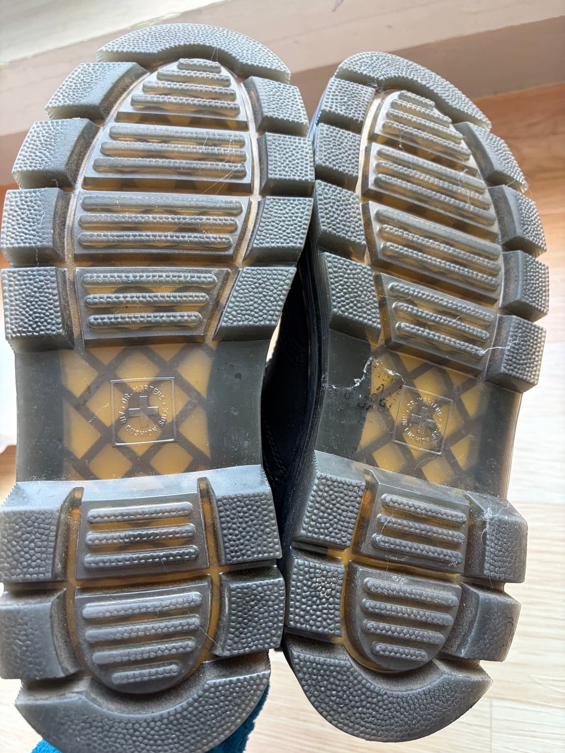 닥터마틴 리더 블랙 250사이즈 상품이미지6