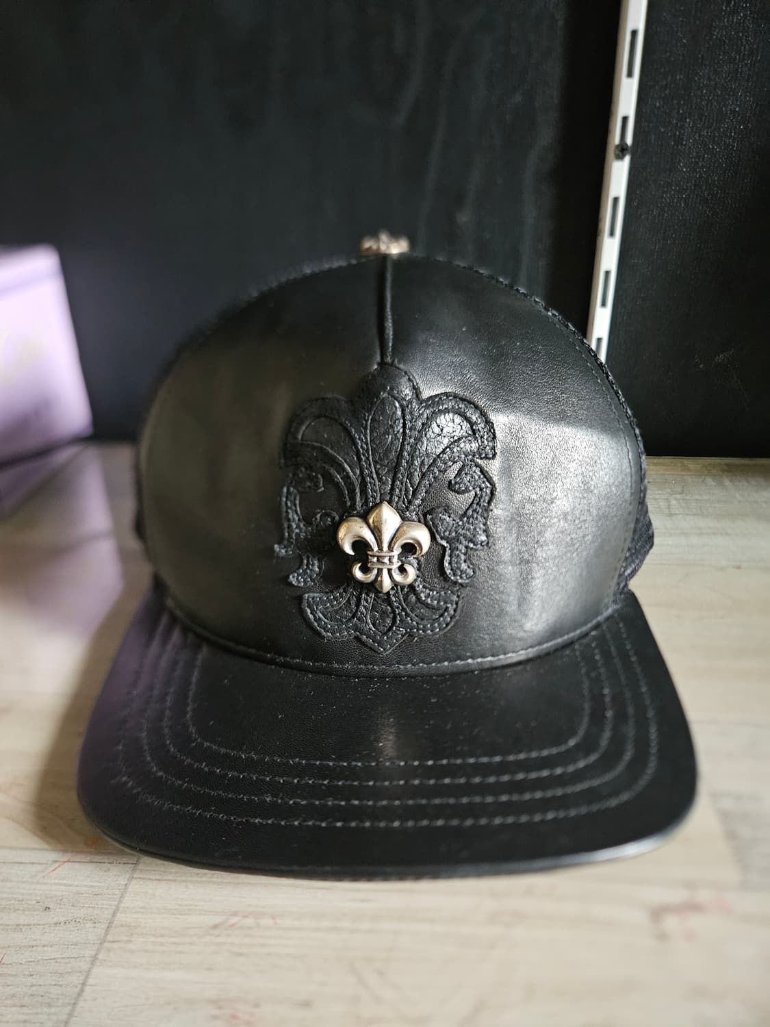 크롬하츠  Fleur de Lis Leather 캡 상품이미지1