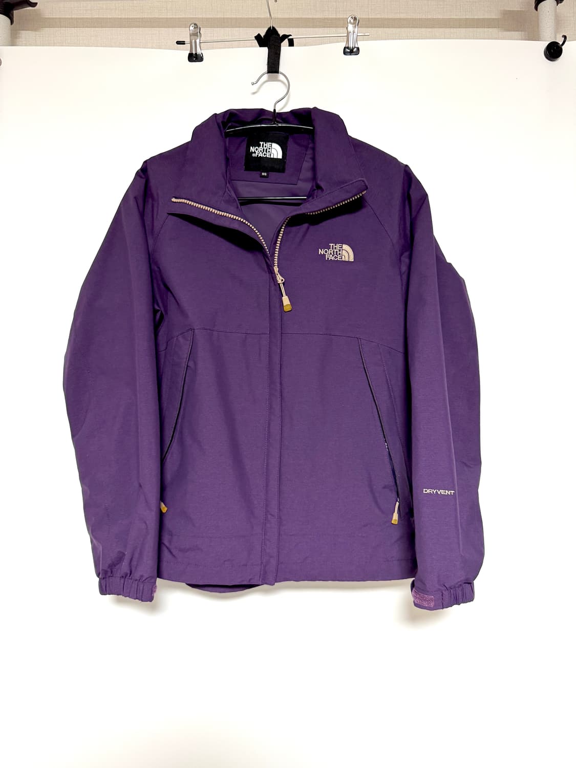 노스페이스 여성 DRYVENT 바람막이 85(S) 상태굿 상품이미지1