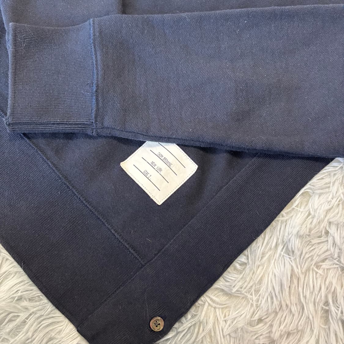 [2 Size] 톰브라운 4선 맨투맨 상품이미지5