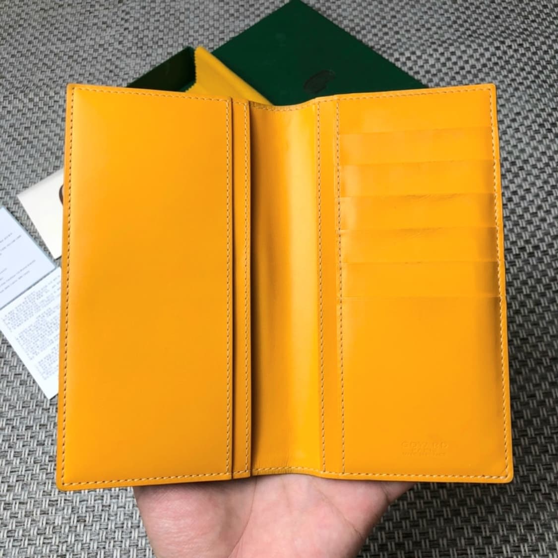 고야드 생로슈 장지갑 스페셜 옐로우 상품이미지4