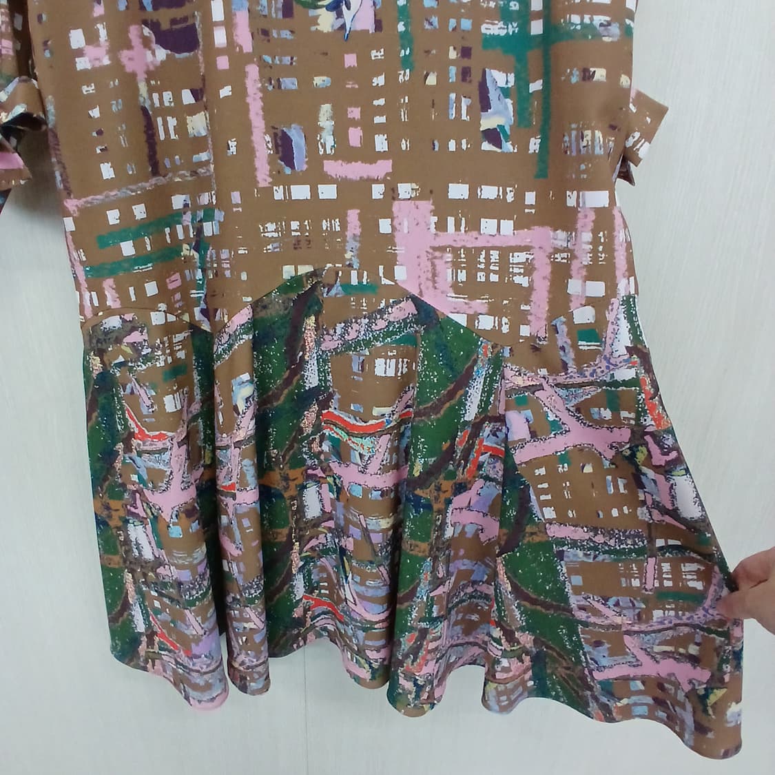 MINE 패턴 롱 원피스 브라운 리본 디테일 상품이미지5