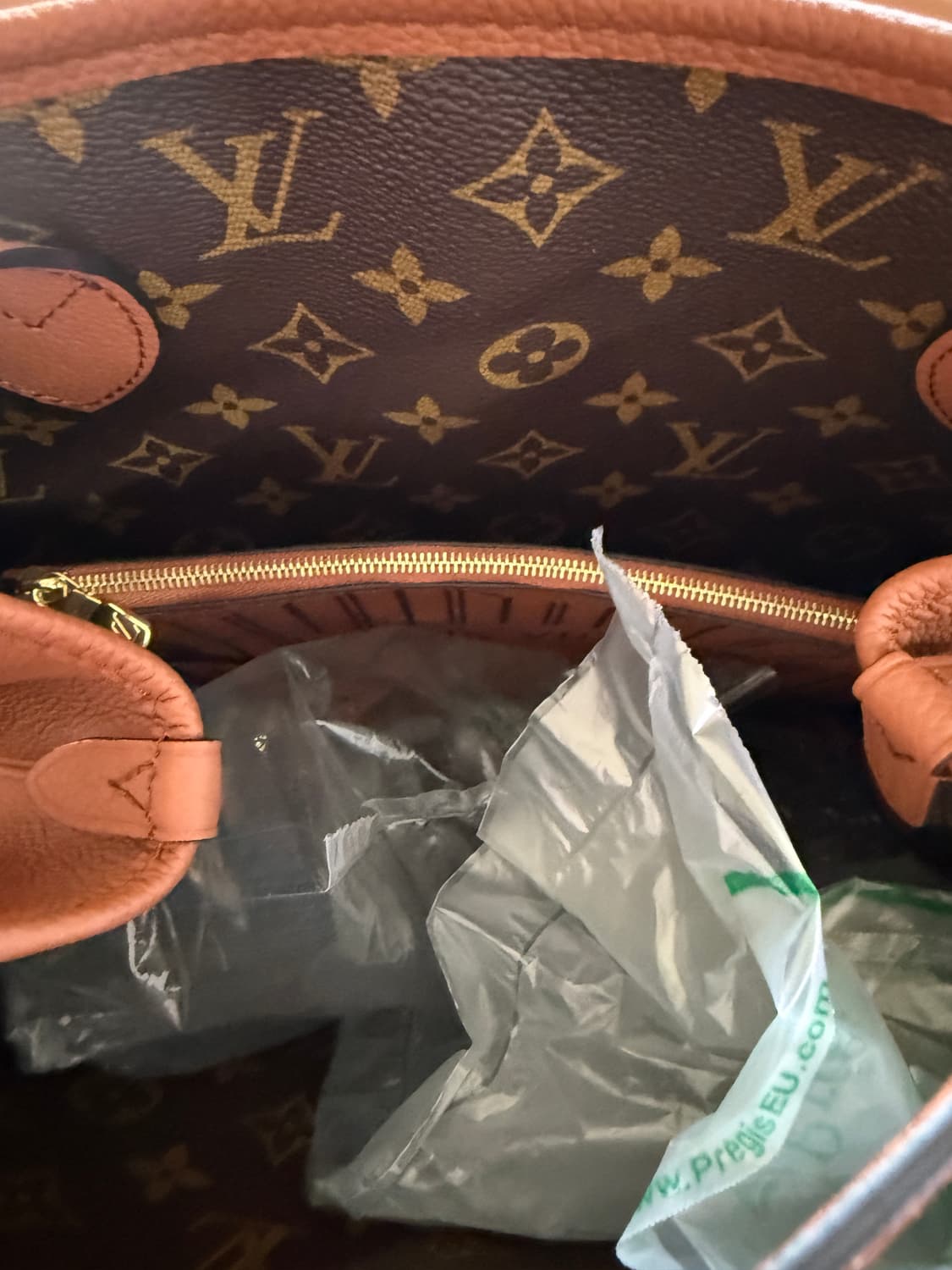 루이비통 네버풀 인사이드아웃 MM Tan컬러 상품이미지7