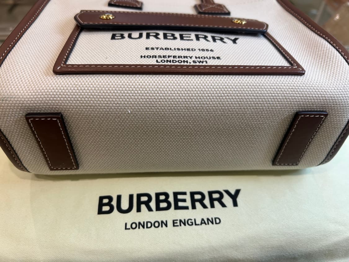 [정품/중고] 버버리 미니 프레야 토트백 상품이미지6