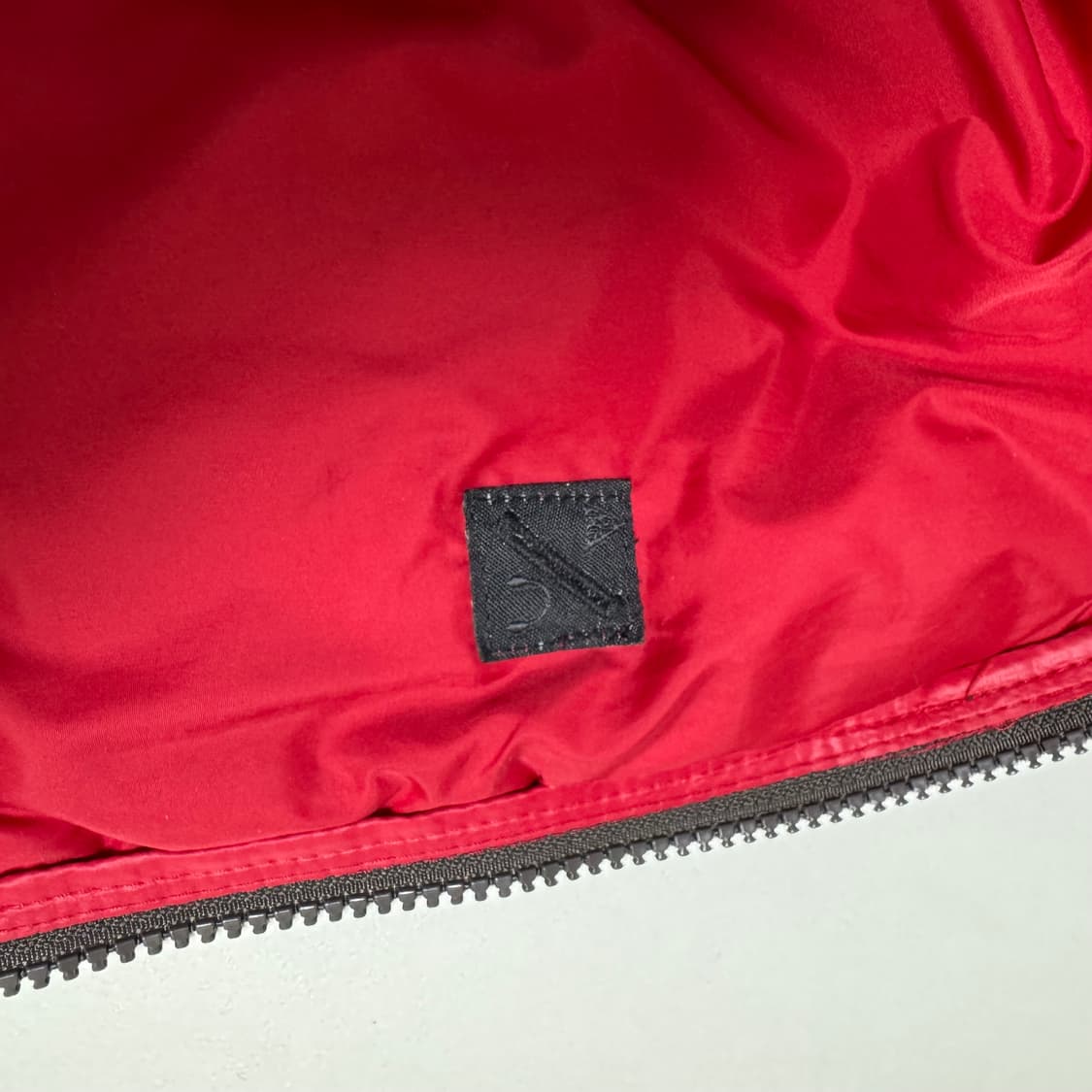 나이키 ACG 550필 레드 패딩 베스트 상품이미지6