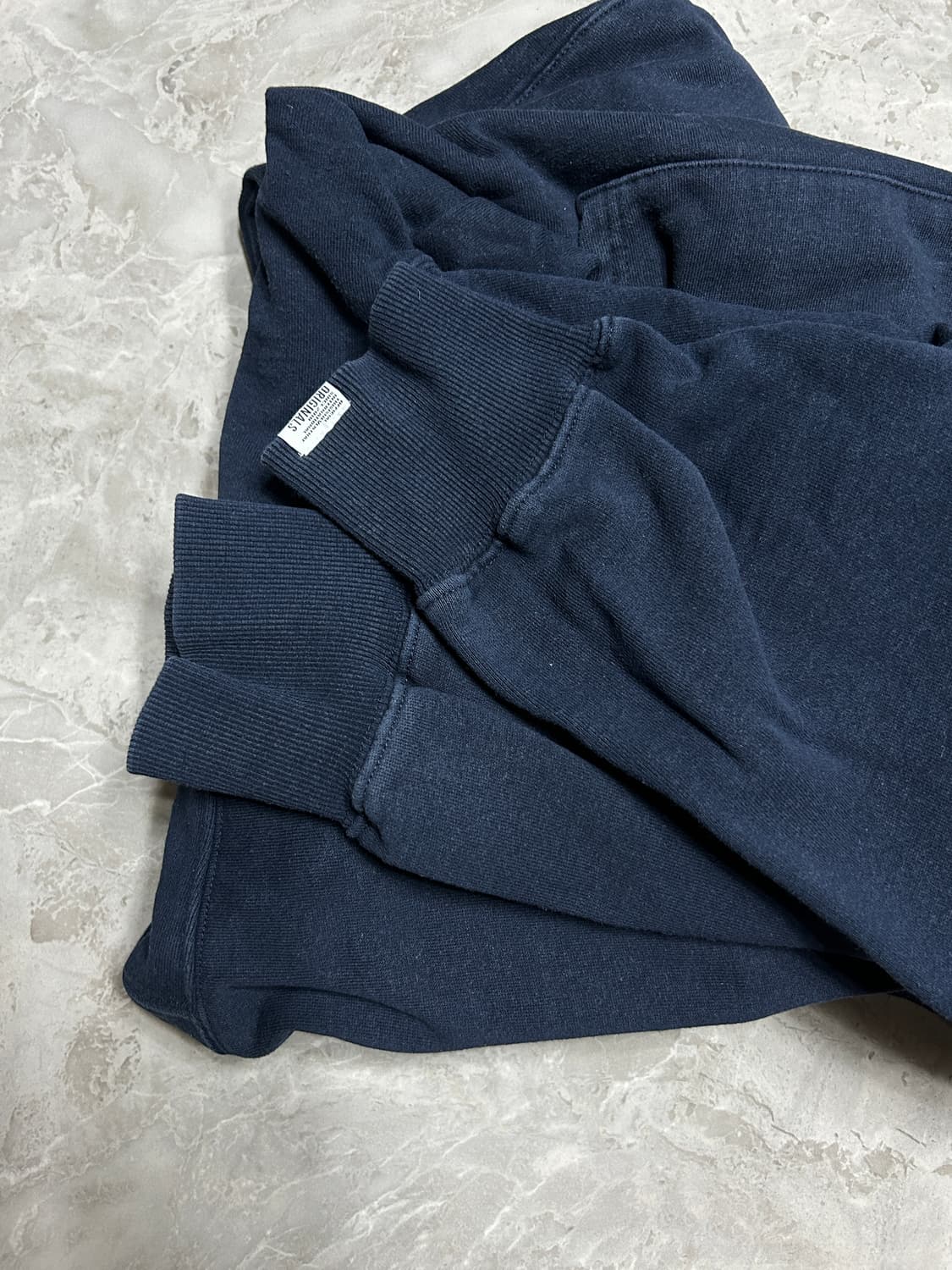 디스이즈네버댓 네이비 자수부클 후드티 l사이즈 상품이미지3