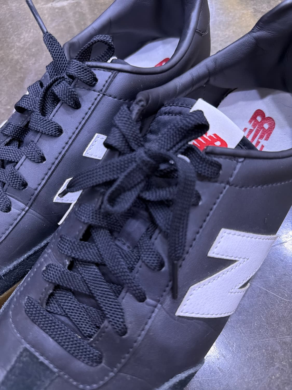 뉴발란스 360 스니커즈 블랙 검 슈즈 280 상품이미지4