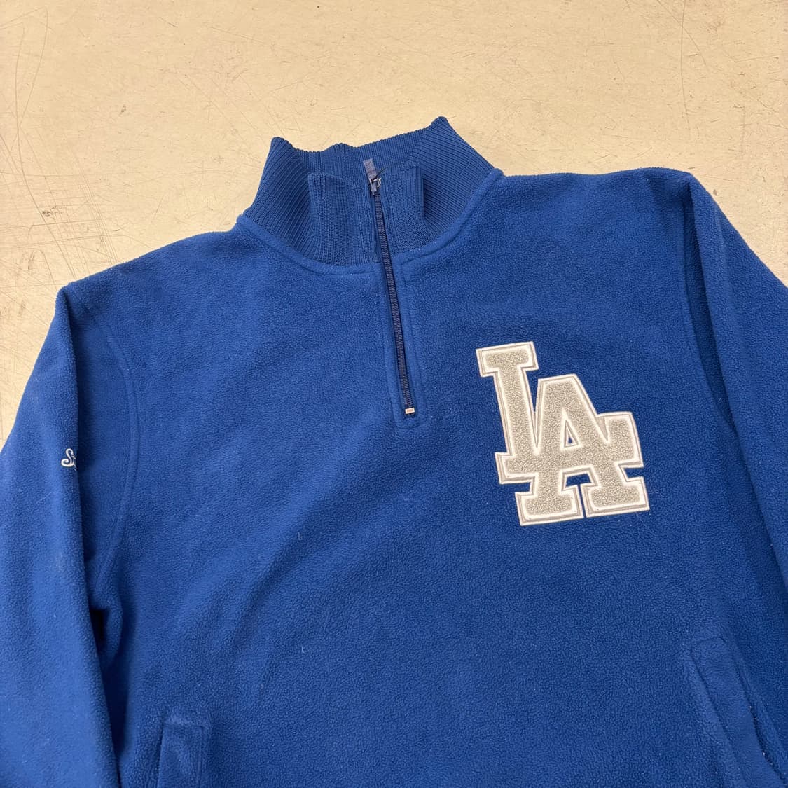 Stitches LA 다저스 플리스 맨투맨 상품이미지2