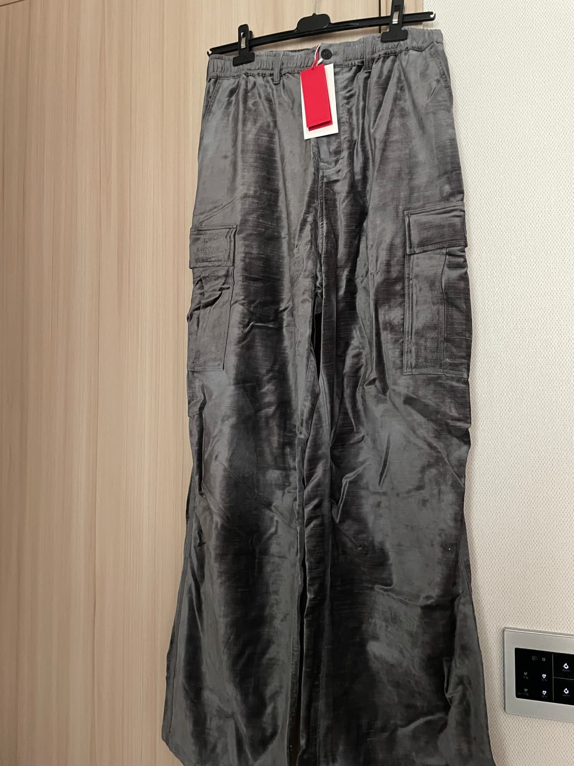 [S] 032c DISTRESSED VELVET CARGO PANT 상품이미지2