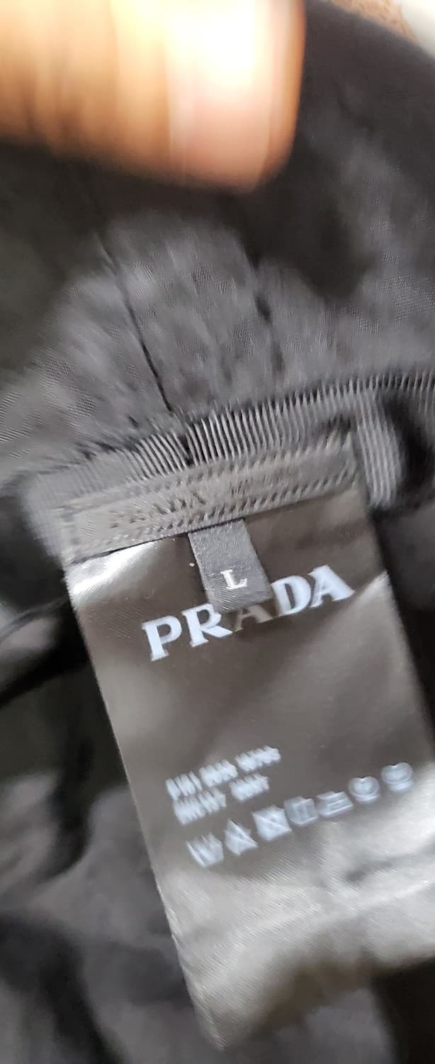 프라다 레 나일론 버깃 L 상품이미지5