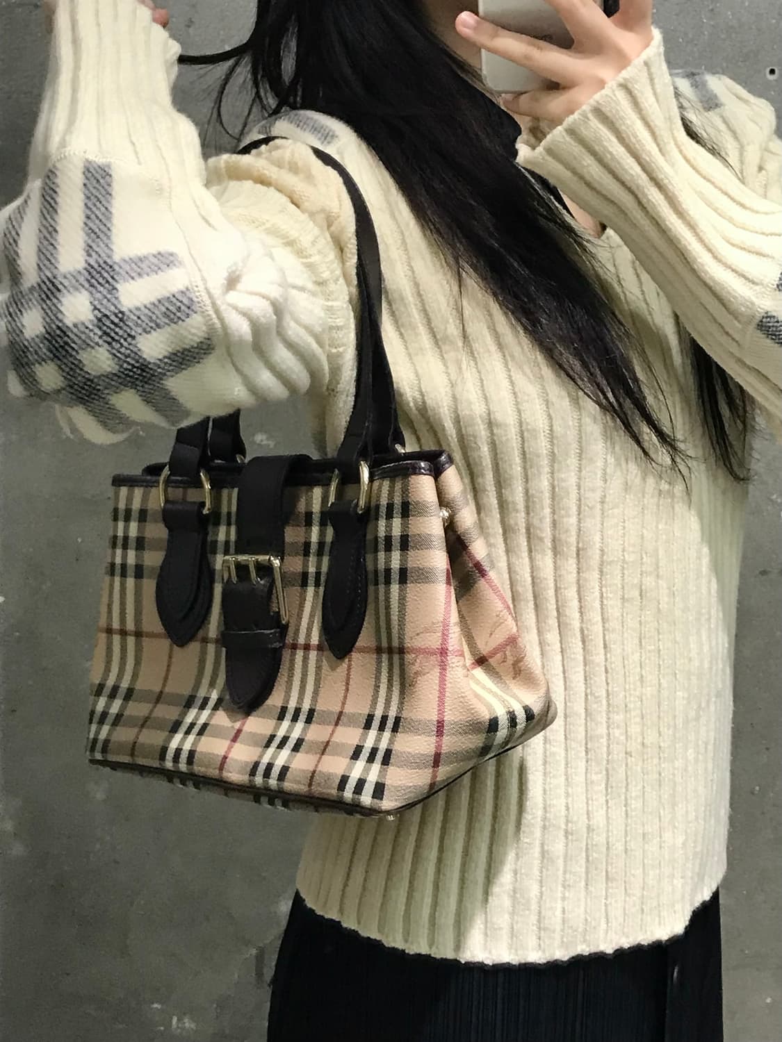 Burberry 버버리 체크 토트백 상품이미지2