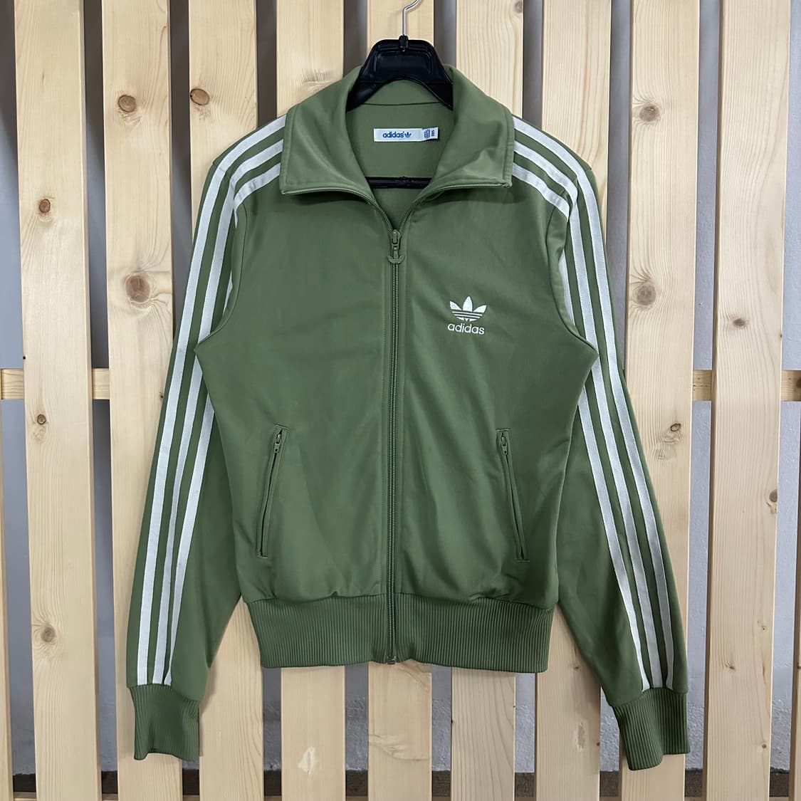 (S) 아디다스 말차 카키 백로고 파이어버드 져지 트랙탑 상품이미지1