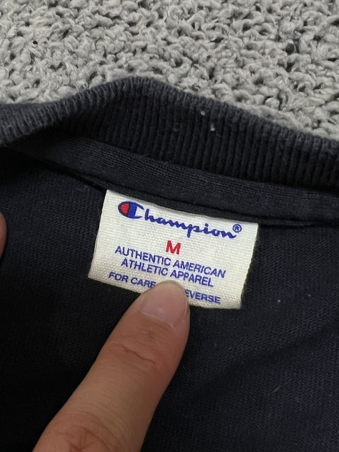 (M) 챔피온 올드스쿨 스몰로고 롱슬리브 네이비 상품이미지3