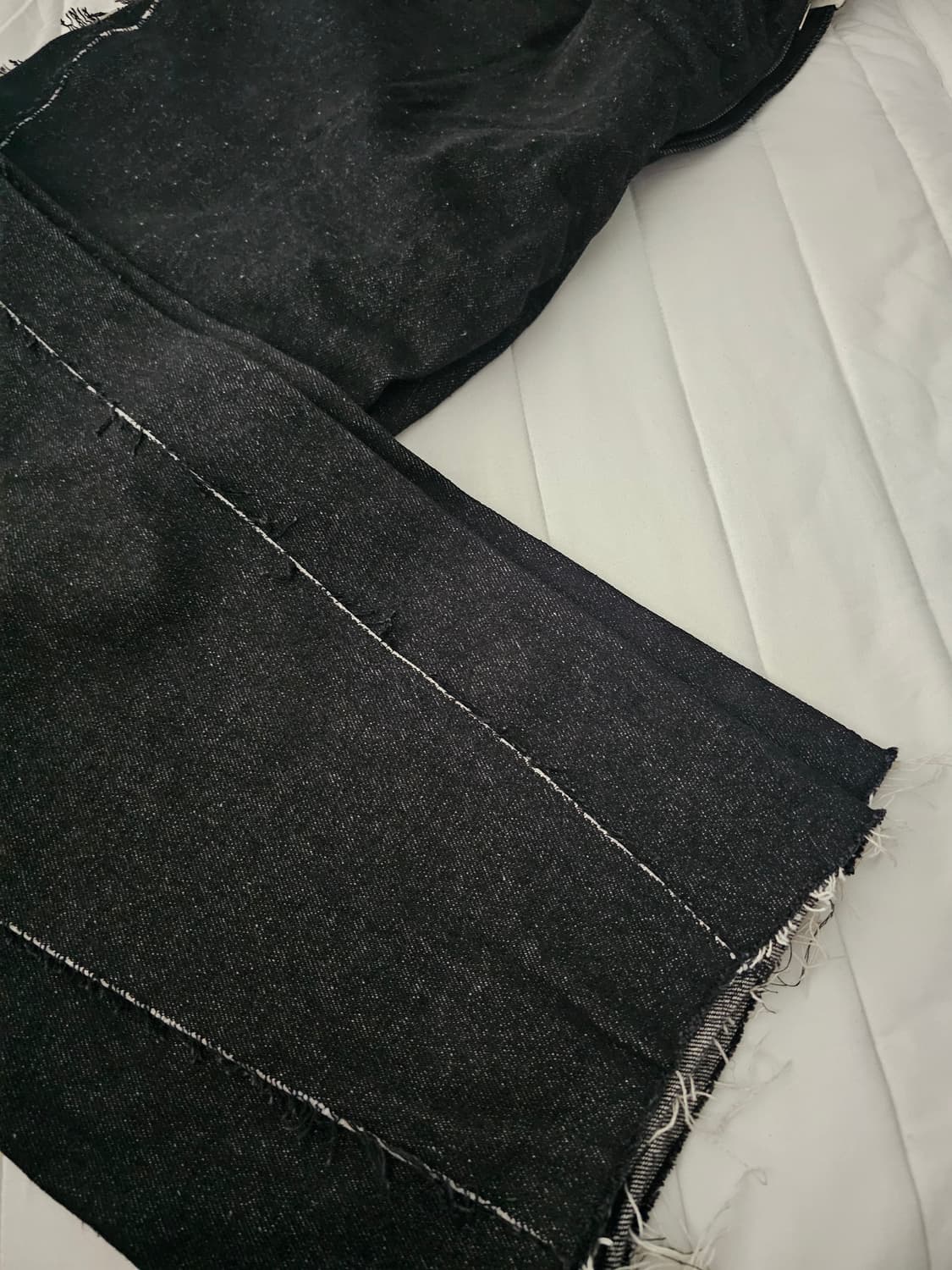 파브레가 커팅 세미와이드 데님팬츠 상품이미지2