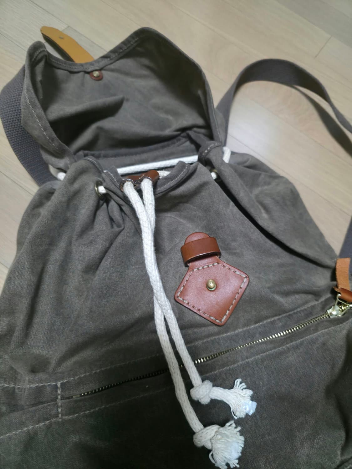 Tanner Goods Voyager Daypack 태너굿즈 가방 상품이미지8